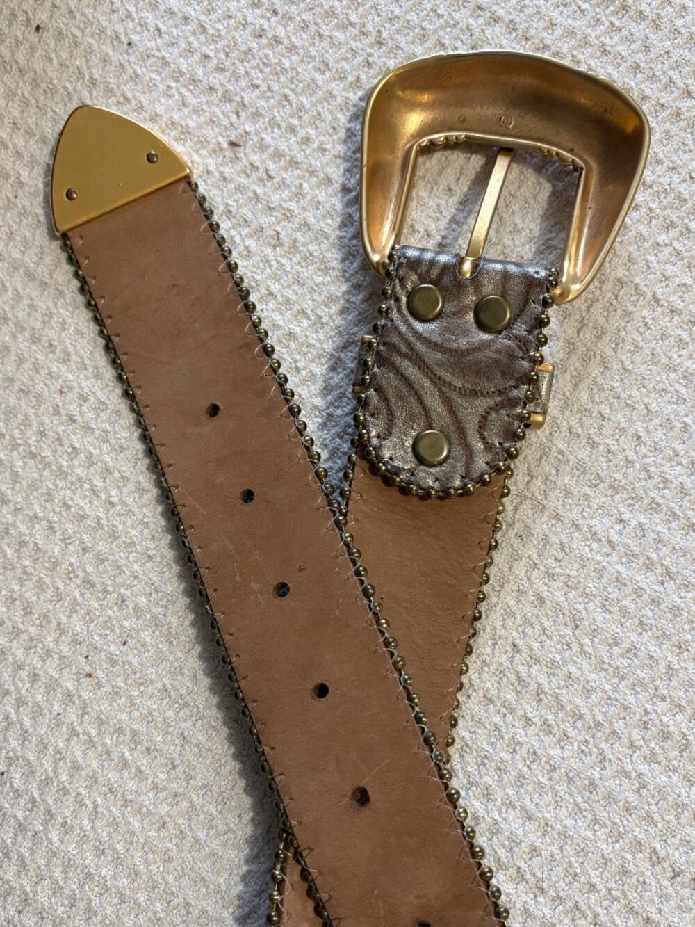 BB SIMON Gold Floral Leather Glam Belt, gold buckle/keeper/tip/beaded edge 1.5"M - Picture 2 of 6